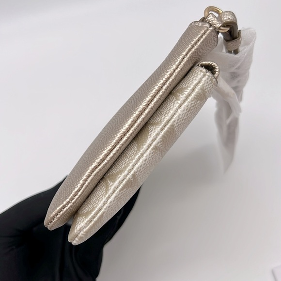 Coach Double Zip Wallet In Signature Canvas IM/Champagne Multi - Picture 4 of 16